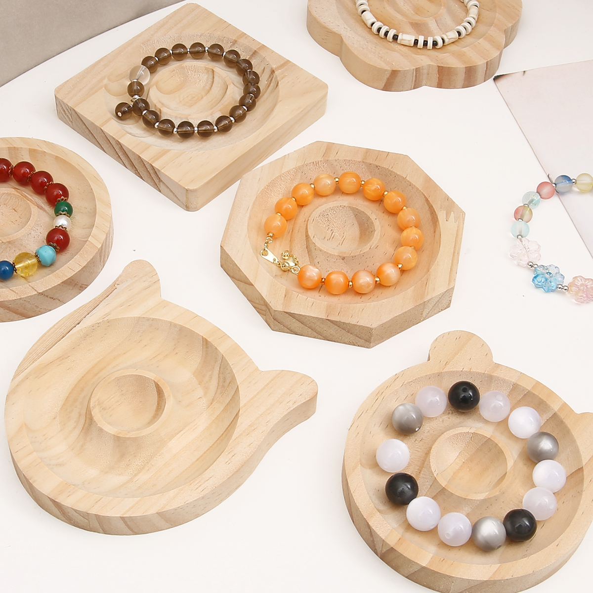 Wooden Beading Design Board Br - Jewelry Making Table recensione e prezzo