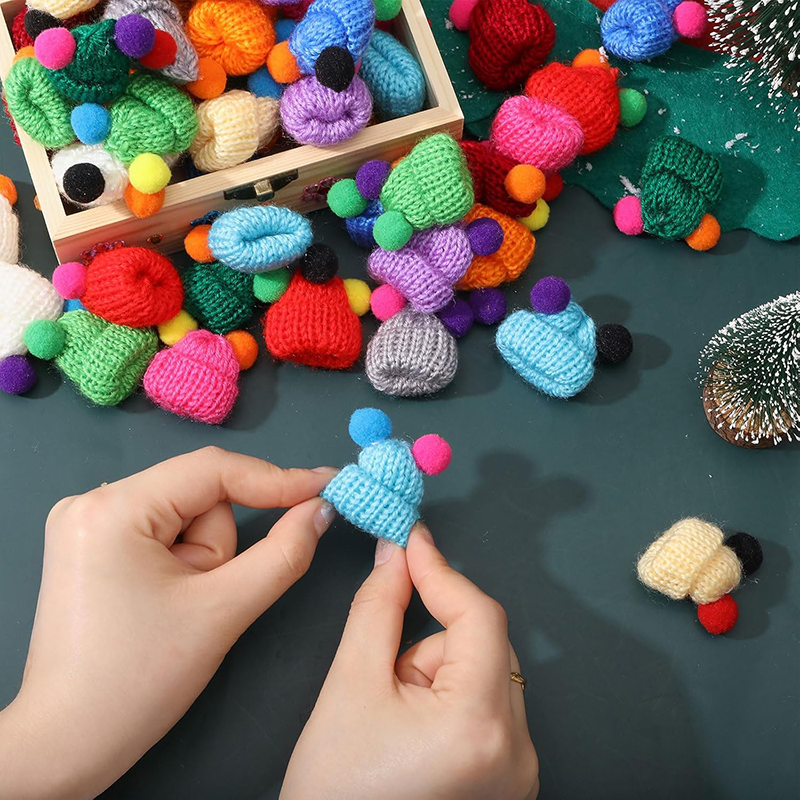 10/20pcs Mini Knitting Hats Kn - Jewelry Making Table recensione e prezzo