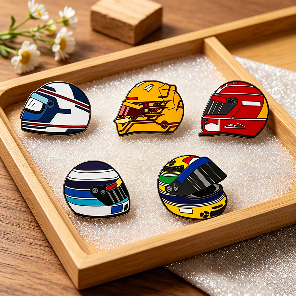 5pcs Racing Helmet Enamel Pin  - Jewelry Making Kits recensione e prezzo