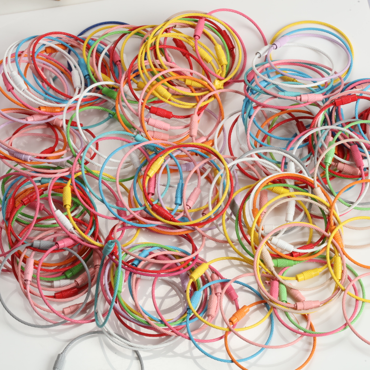 Multicolor Paint Coated Steel  - Jewelry Making Loops recensione e prezzo